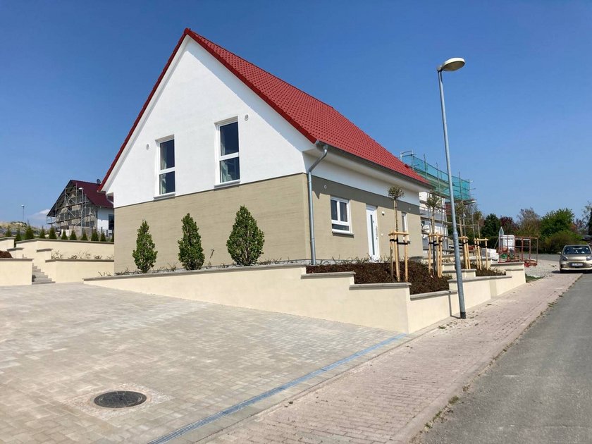 Musterhaus-Naegelstedt-aussen-01 Musterhaus-Naegelstedt-aussen-01